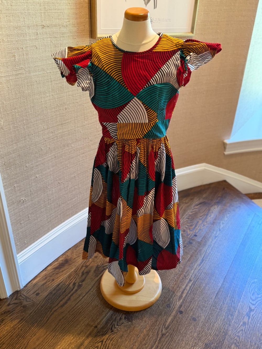 Sika Girls' Multicolor Geometric Dress.  Like new.  Runs large.  Sz 7-8.